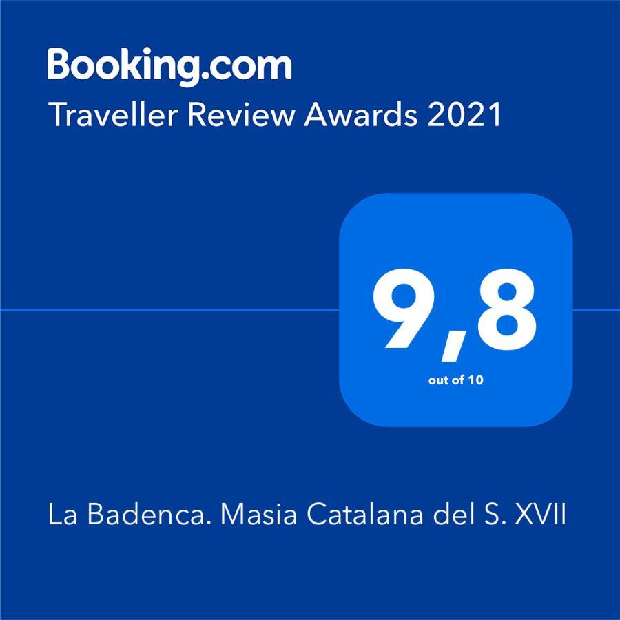 La Badenca. Masia Catalana del S. XVII Riudaura Exterior foto